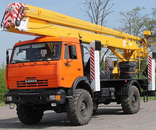 Аренда автовышки в Вышнем Волочке и  Тверской области
